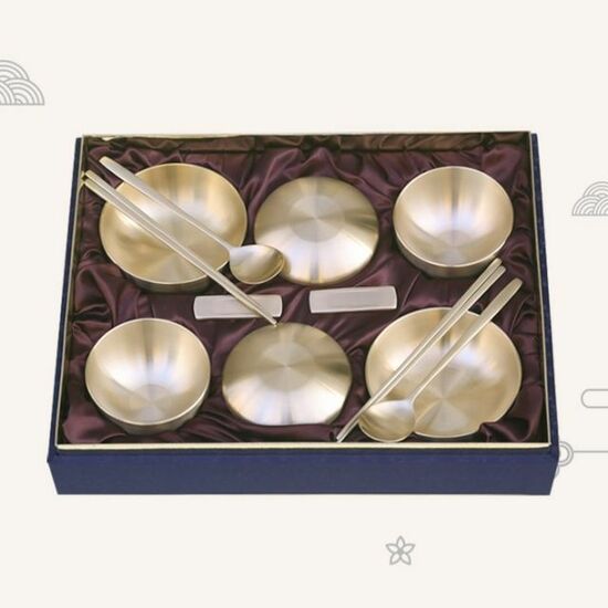 홍유통 호담 방짜유기 2인 반상기 선물세트 2호이미지입니다. 누르면 해당 게시물로 새창이동합니다.