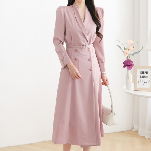 모리스커밍홈 55-77숄카라 더블버튼 벨티드 원피스_M2602OP617A