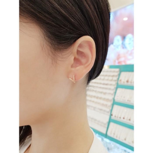 세이브존01 여사친생일선물 14k 핑크 브이 귀걸이 GE522 16167803