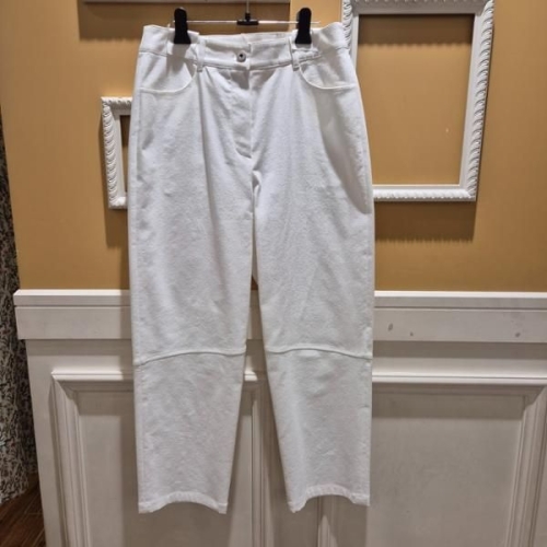 BCBG 가을25 유린 바지 B5C7P303이미지입니다. 누르면 해당 게시물로 새창이동합니다.