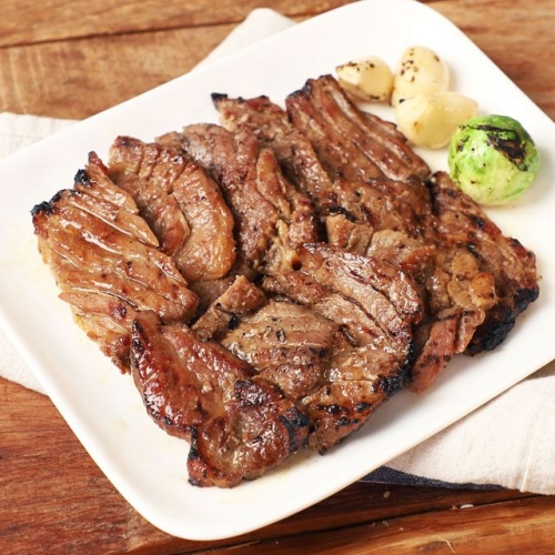 옐로우팜 오늘의돼지 칼집 양념 목살 왕구이 600g (5개)_이미지