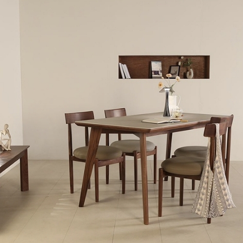 �Ͽ콺������ ��ü ���¸� ������ ����� ��Ź 1800