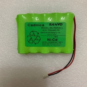 SA o 산요 Cadnica 5N 700AACL 플러그 700AACL 1개