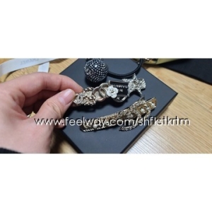 샤넬 샤넬 헤어핀 집게핀 레진 코코샤넬 cc로고 보석 스트라스 큐빅 글래스 진_이미지