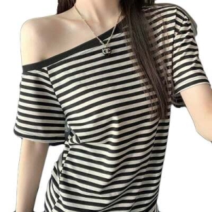 HUM 모노무드 모노무드 0000401005Q 여자 데일리 여름 오프숄더 반팔티 신상 티셔츠 668313_WF AU_이미지