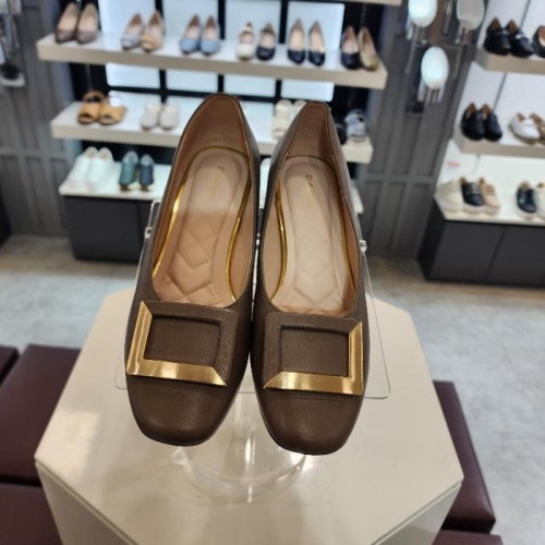 ��ĭ�� HC10 �����ߺ����ѻ簢��ı��� LCWD88U41338 40939354