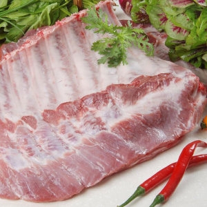 신돈축산유통 캠핑통 돼지갈비 스페어립 2.4kg (1개)_이미지