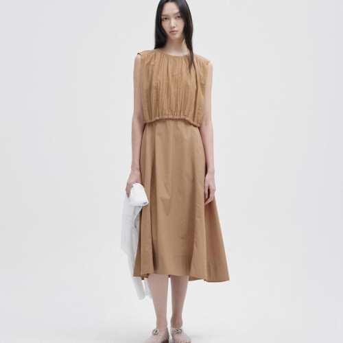 쥬크 여성 셔링 라운드넥 슬리브리스 플레어 원피스 Z252MSE021