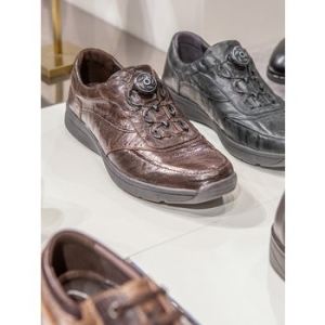  바이네르 남성 컴포트화_1C90KCB