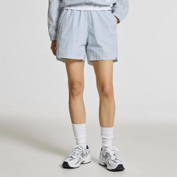 에센셜 NB WOMEN 경량 우븐 4부 쇼츠 STANDARD FIT NBNVG2W412-51_이미지