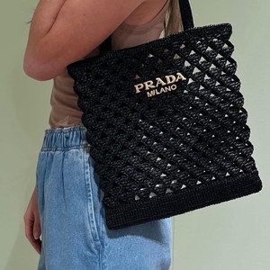 프라다 우븐 크로셰 토트백 뜨게질 가방 블랙 1BG493 2M2T F0ES7 V OOO