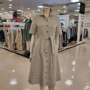 수인터내셔날 BCBG 엔초비 린넨 원피스 B3B3O606