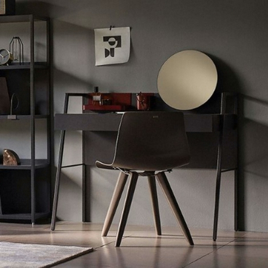 �Ϸ� �۷���Ʃ��� ��Ƽ ���̺���Ʈ