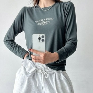 나야홍 아이우먼 골든곰긴팔슬리브티셔츠 NMV294M509 빅사이_이미지