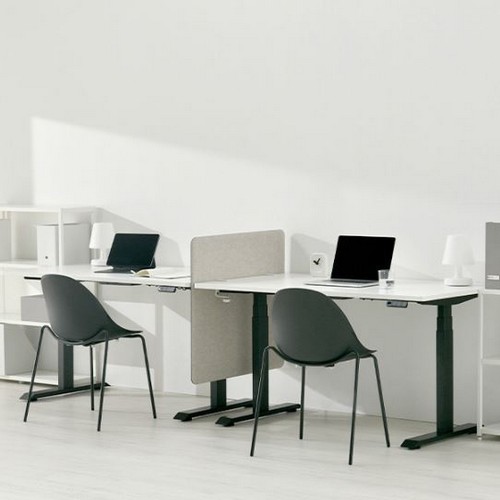 두닷 콰트로 모션 스탠딩 책상 (1800x800)