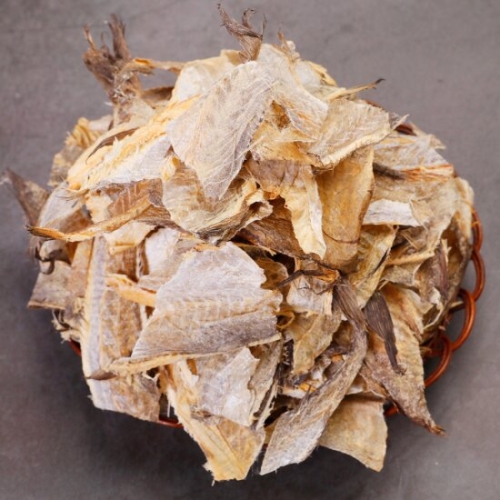 황태 명태 껍질 800g, 콜라겐 듬뿍 육수. 무침 반찬 OK