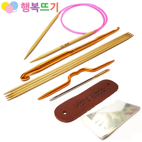 행복뜨기 뜨개실 줄바늘 코바늘 대바늘 돗바늘 부자재 가죽라벨 포장 털실 뜨개질실
