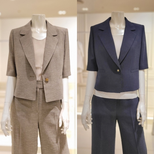 LYNN 린 L413 여성 심플 반소매 자켓 LGJKPF8100이미지입니다. 누르면 해당 게시물로 새창이동합니다.