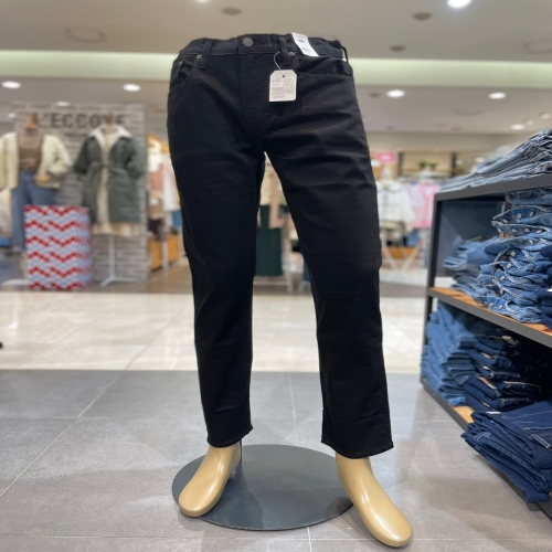 남성 502 테이퍼드 핏 블랙 데님 팬츠_29507 0031
