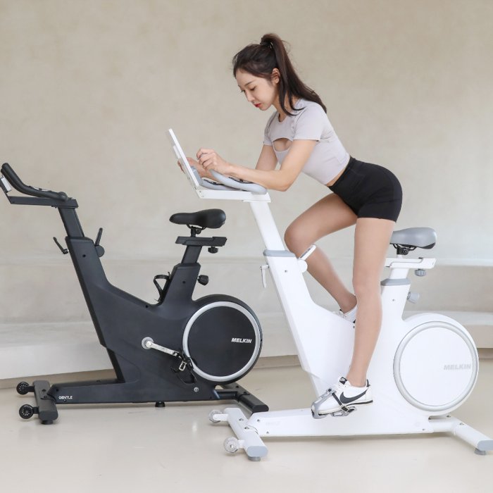 멜킨스포츠 젠틀 마그네틱 스핀바이크 B0K01 15kg (일반구매)_이미지