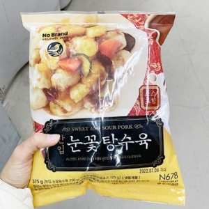 이마트 노브랜드 한입 눈꽃탕수육 375g (2개)_이미지