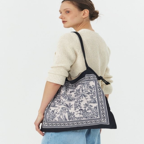 뜨왈드주이 시그니처 H 뜨왈 네이비 숄더백_HIBA5E630N2