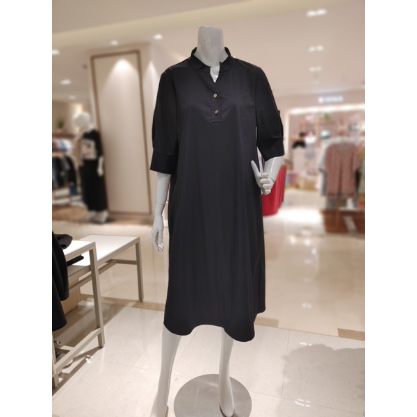 세미어패럴 요하넥스 잔스트라이프브이넥원피스 J3B5D24