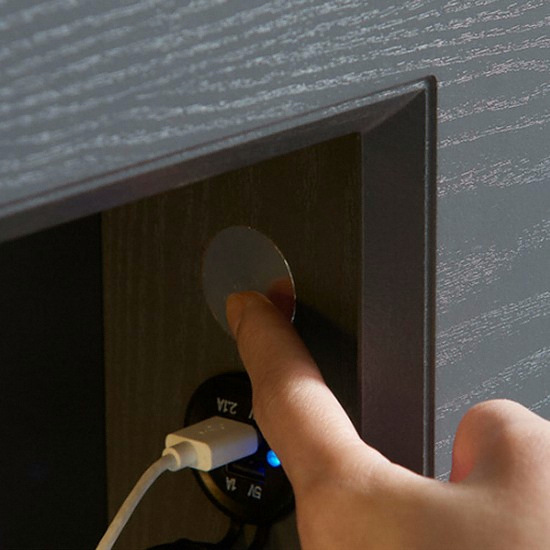 �������� �ȴٸ� 3���� ���� LEDħ�� SS