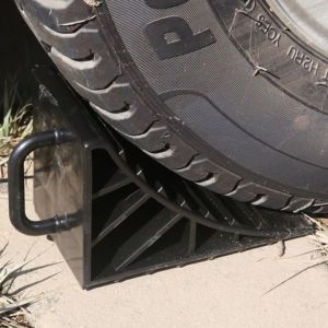 카라반 자동차 고정블럭 고임목 버팀목 타이어고정 바퀴고정 캠핑카