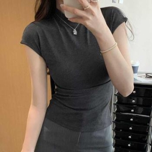 신세계인터내셔날 오노마 ONM 하프넥 슬림핏 반팔 티셔츠 38805062