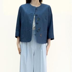 비꼴리끄 여성 컬러 데님 자수 카라리스 자켓 B252DJ2080_이미지