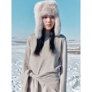 에센셜 TERRE DE CASHMERE 캐시미어100 스웨터 웜그레이 951987