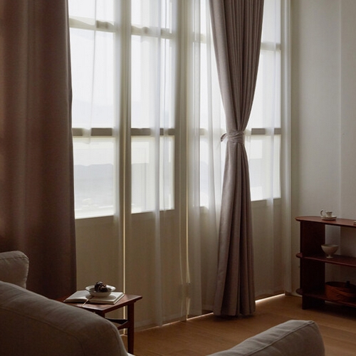 마틸라 테라스 린넨룩 암막커튼+호텔룸 화이트 쉬폰커튼 (2장, 1호, 65x160cm)_이미지