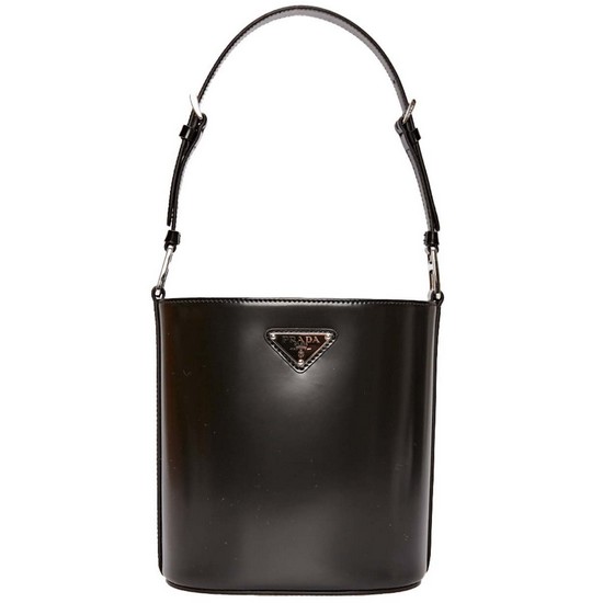 프라다 브러시드 레더 미니 버킷백 1BE059 ZO6 F0002이미지입니다. 누르면 해당 게시물로 새창이동합니다.