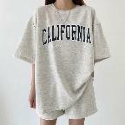 에이치플러스몰 여자 캐주얼 오버핏 영문 레터링 프린팅 WF66B39