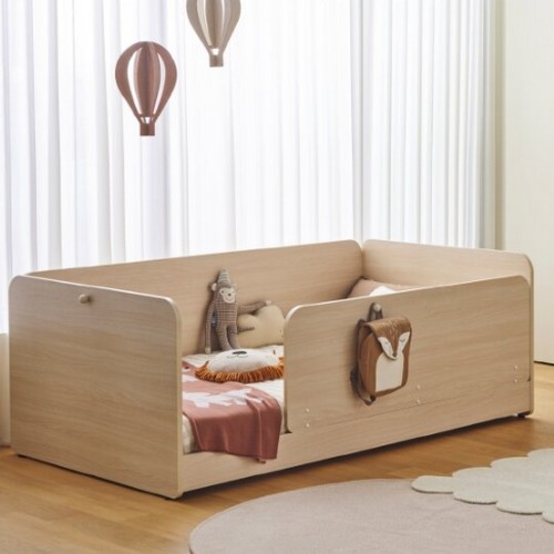 �ѻ� ��Ű�� ���̰��� 4���� ���̺��� SS