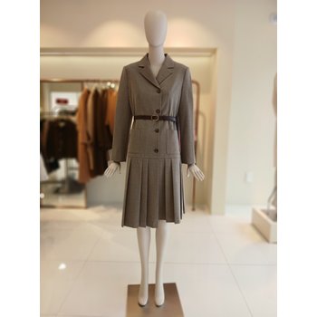 씨씨콜렉트 테일러드플리츠원피스 E244MSE131