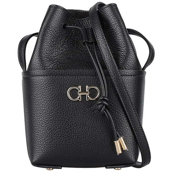 페라가모 간치니 버킷백 미니 21 2970 0759566이미지입니다. 누르면 해당 게시물로 새창이동합니다.