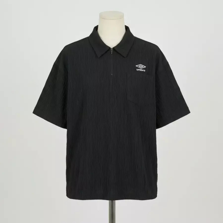 엄브로 플리츠 카라 반팔 티 B1 UR221CWT65 BLK0_이미지