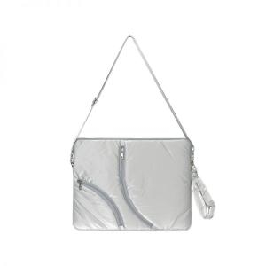 아코크 Lake 16 Laptop Clutch_Silver 225241이미지입니다. 누르면 해당 게시물로 새창이동합니다.