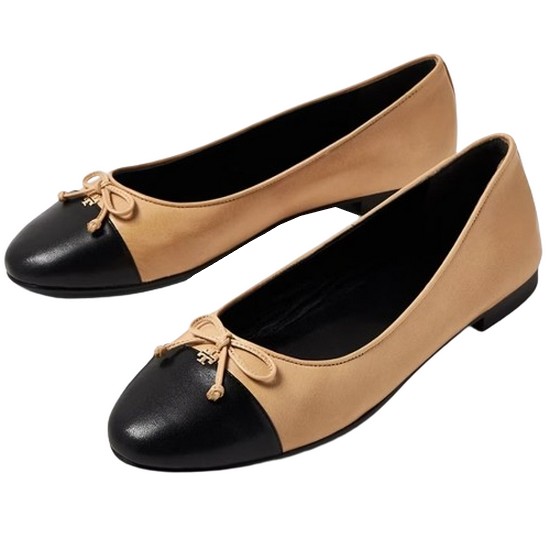 토리버치 캡 토 발레 플랫슈즈 154513 200