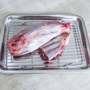 국내산 사태 1kg 선별된 깔끔한 수육용 찜용 전골용 곰탕용 장조림용 앞사태
