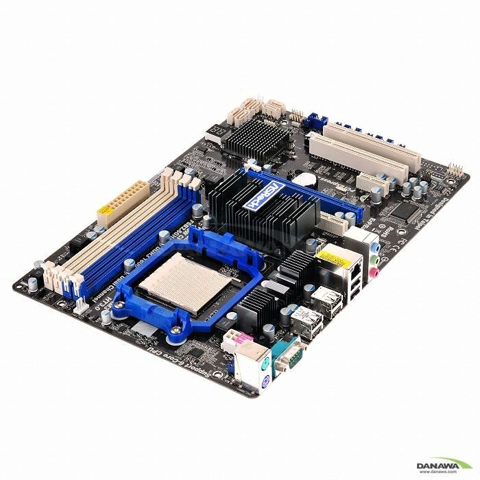ASRock 870iCafe ������