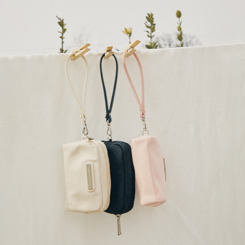 아이올리 LAP 랩 HANDLE MINI CLUTCH 핸들 미니 클러치 소품 파우치 AR7AD420