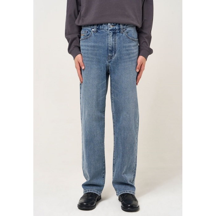 �÷��õ���̺� �÷� STEEZE M21 MID WSHD PJTH5SZM215