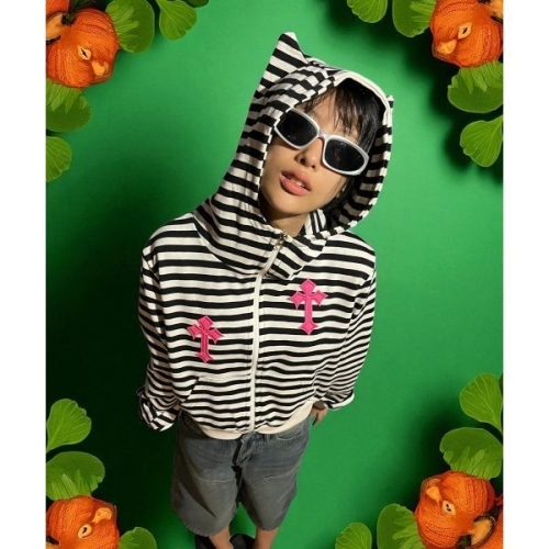 �� ��(BORN) SLIPPY Twin Cross Kitty Hood Zip-up Black 294547