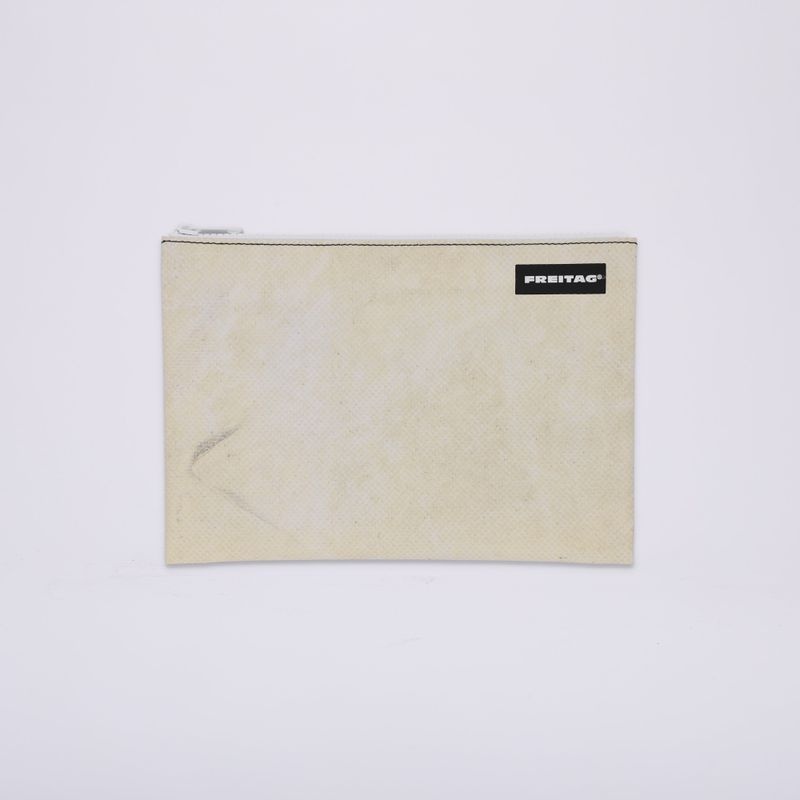 F07 CHUCK_00844 251134