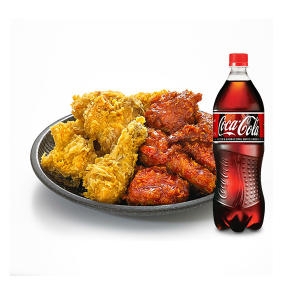 또래오래 후라이드반+양념반+콜라1.25L이미지입니다. 누르면 해당 게시물로 새창이동합니다.