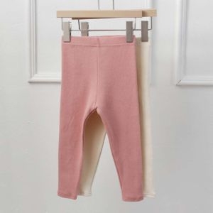 여아 어린이 데일리룩 쌀쌀한 봄가을 골지 레깅스_이미지