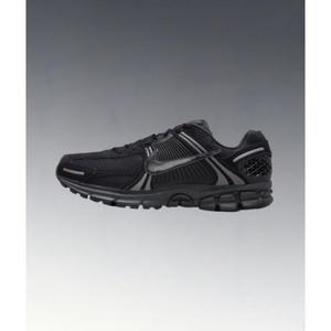  나이키 줌 보메로 5 블랙앤트러사이트메탈릭 다크 그레이블랙 1553001 107 하이 로우 블랙 올백 범고래 흰